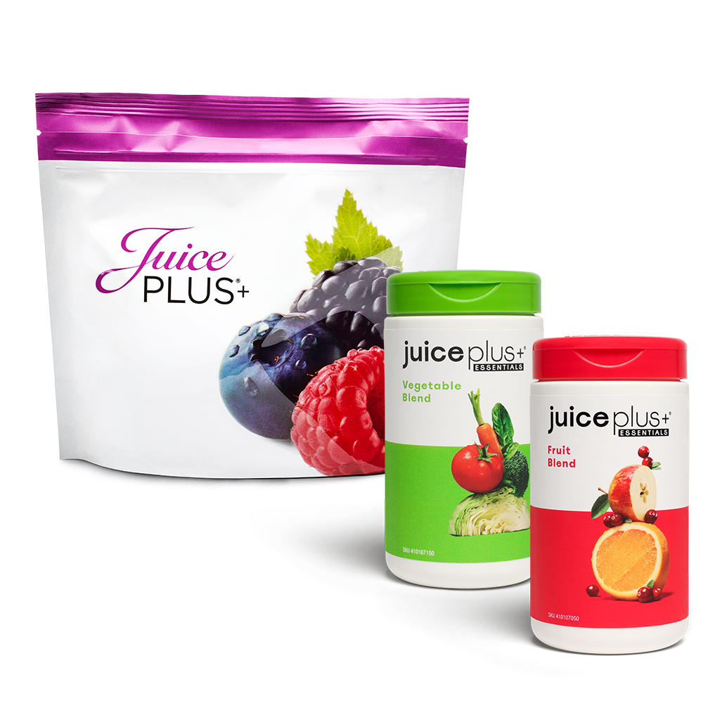 ESSENTIALS FRUIT AND VEGETABLE BLEND CAPSULES WITH FREE POUCH OF BERRY BLEND CHEWABLES